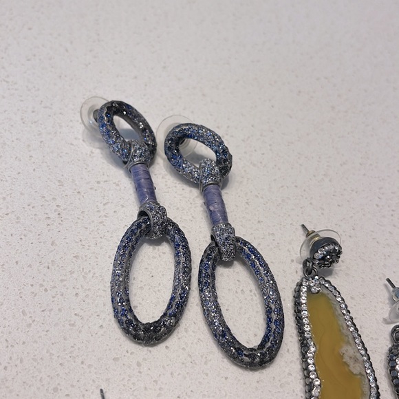 Set of 3 vintage rhinestone drop stud earrings - Picture 3 of 7